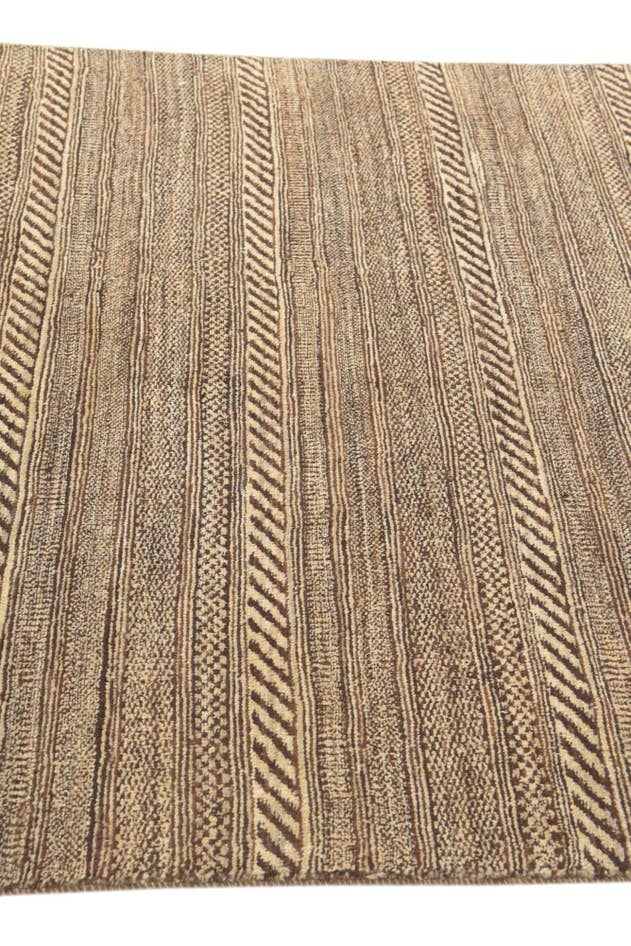 Detail image of 4' 8 x 6' 5 Hand Knotted Kashkuli Gabbeh Rug