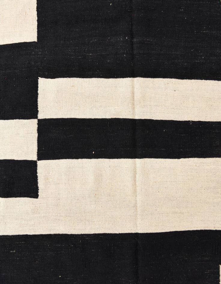 Detail image of 8' 7 x 10'  Hand Woven Kilim Modern Wool Rug