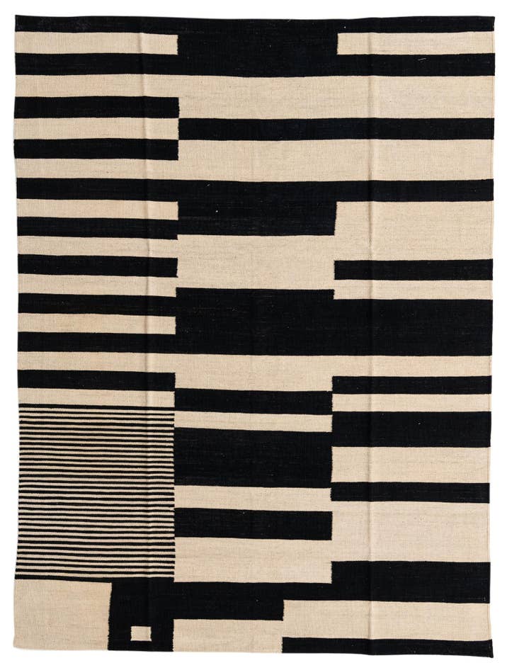 Detail image of 5' 9 x 7' 9 Hand Woven Kilim Modern Wool Rug