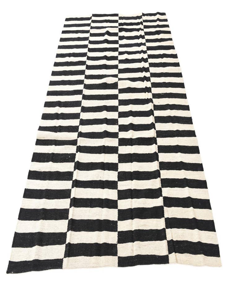 Detail image of 5' 10 x 7' 8  Hand Woven Kilim Modern Wool Rug