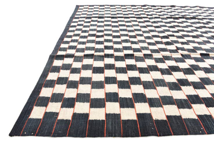Detail image of 6' 8 x 9' 8 Hand Woven Kilim Modern Wool Rug