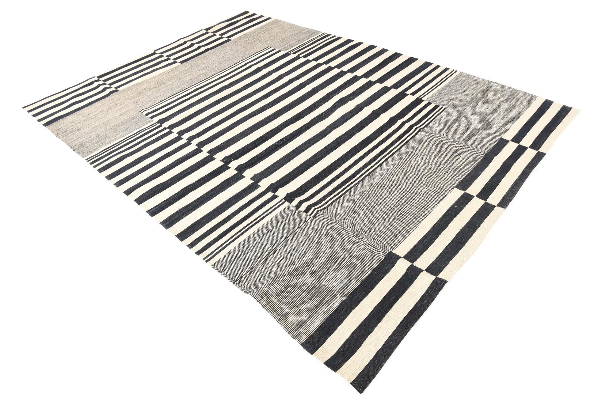 6' 10 x 9' 8 Hand Woven Kilim Modern Wool Rug
