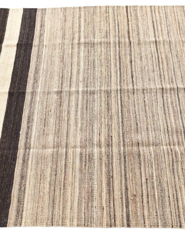 Detail image of 4' 2 x 5' 10  Hand Woven Kilim Modern Wool Rug