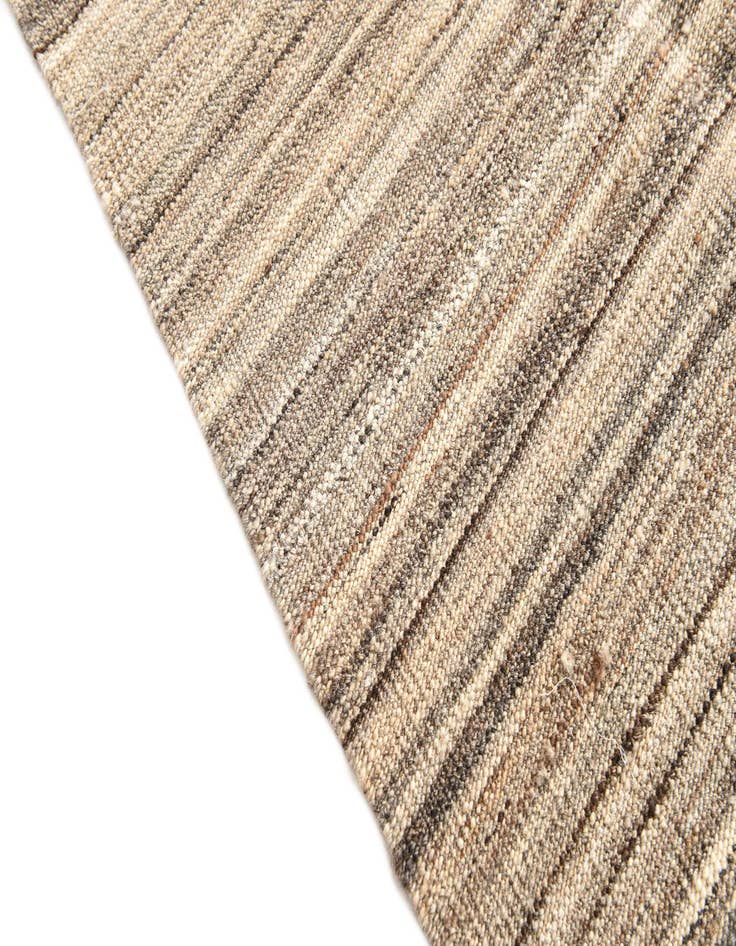 Detail image of 4' 2 x 5' 10  Hand Woven Kilim Modern Wool Rug