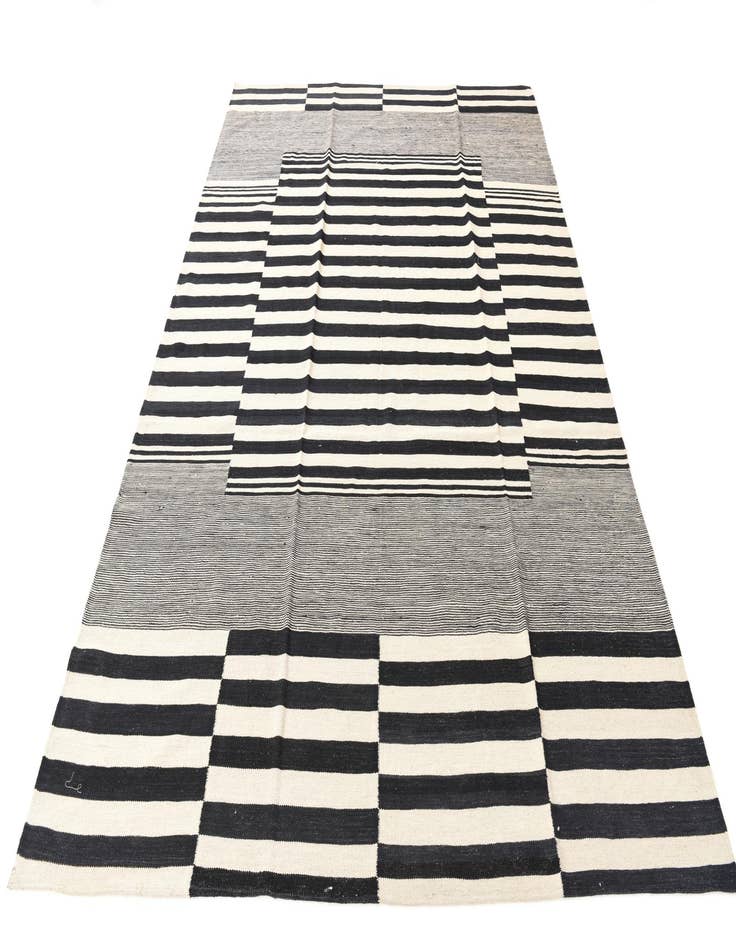 Detail image of 7' x 10'  Hand Woven Kilim Modern Wool Rug