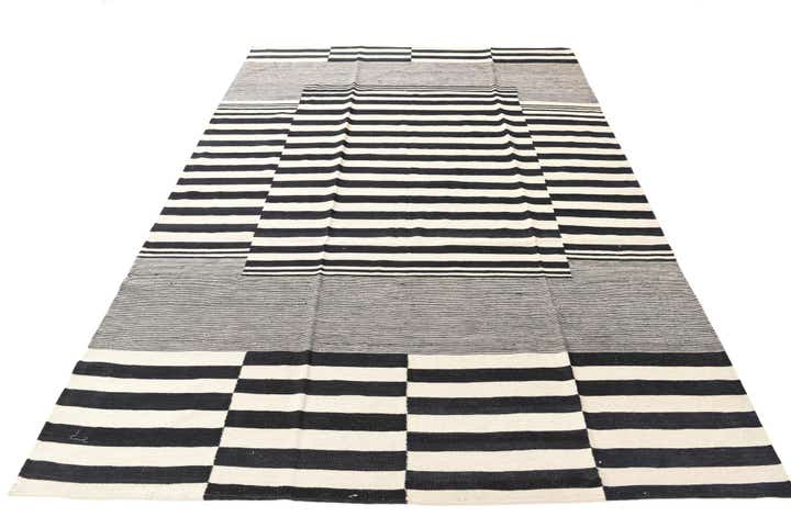 7' x 10' Hand Woven Kilim Modern Wool Rug
