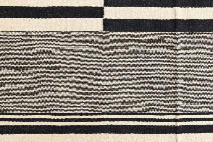 7' x 10' Hand Woven Kilim Modern Wool Rug