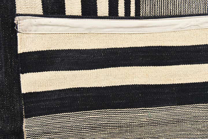 7' x 10' Hand Woven Kilim Modern Wool Rug