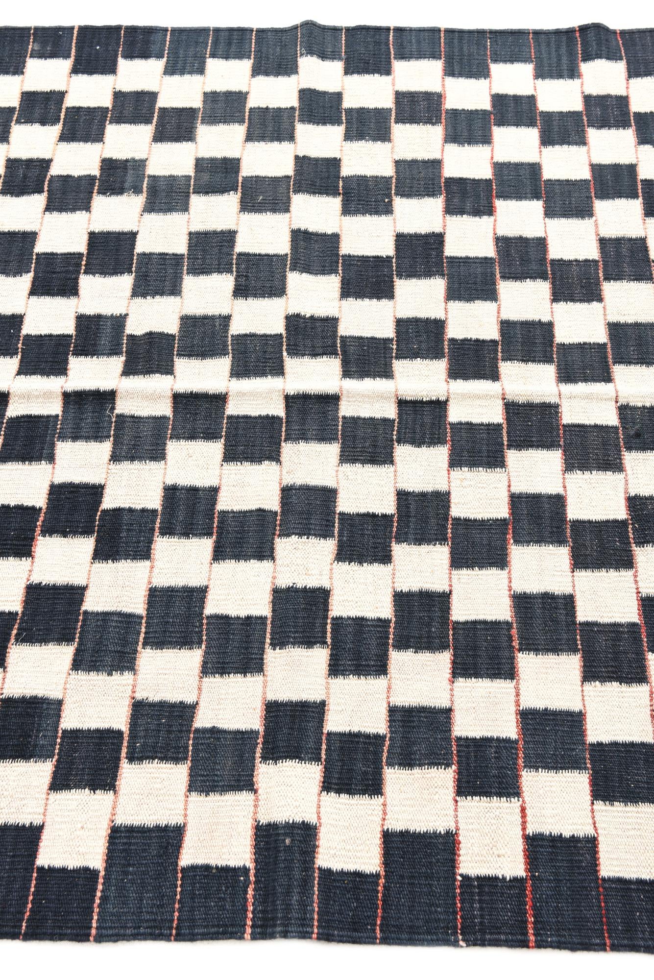 4' 5 x 5' 10 Hand Woven Kilim Modern Wool Rug
