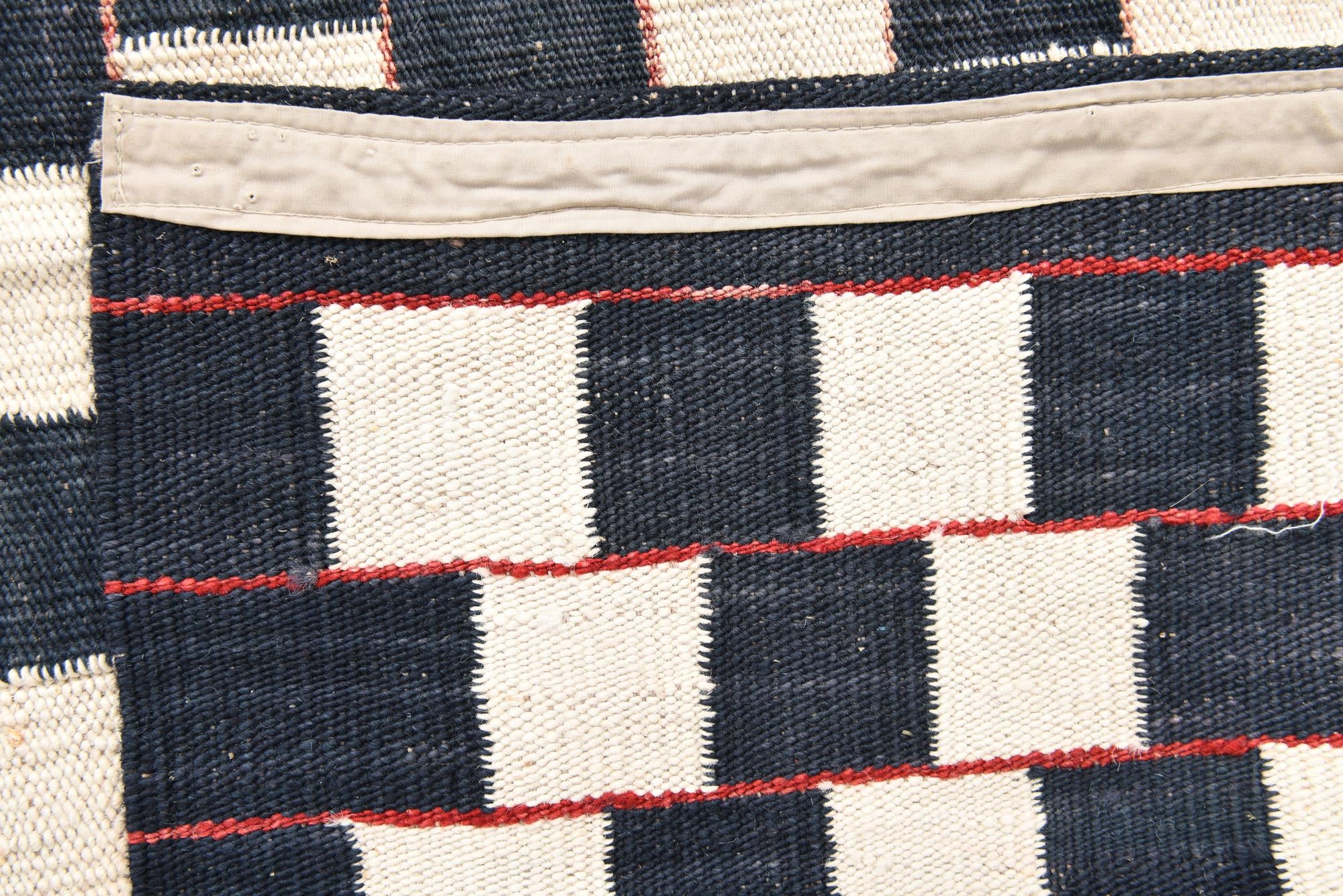 4' 5 x 5' 10 Hand Woven Kilim Modern Wool Rug
