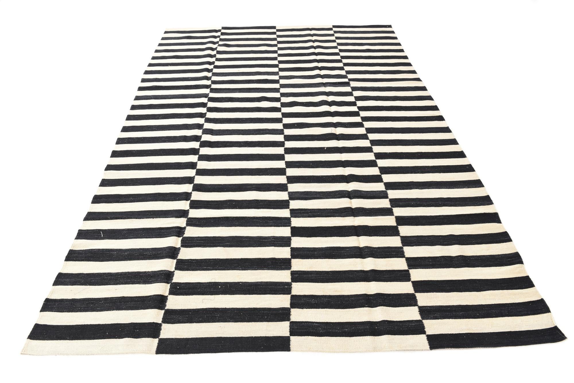 6' 8 x 9' 10 Hand Woven Kilim Modern Wool Rug