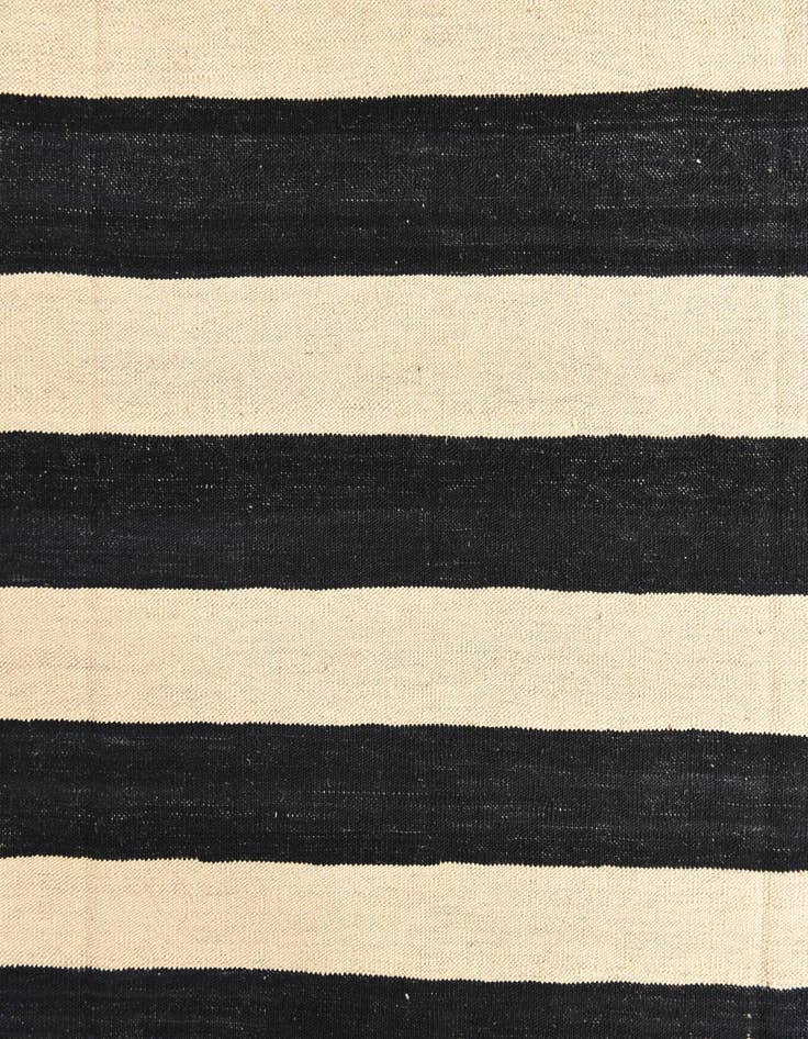 Detail image of 7' x 9' 9  Hand Woven Kilim Modern Wool Rug