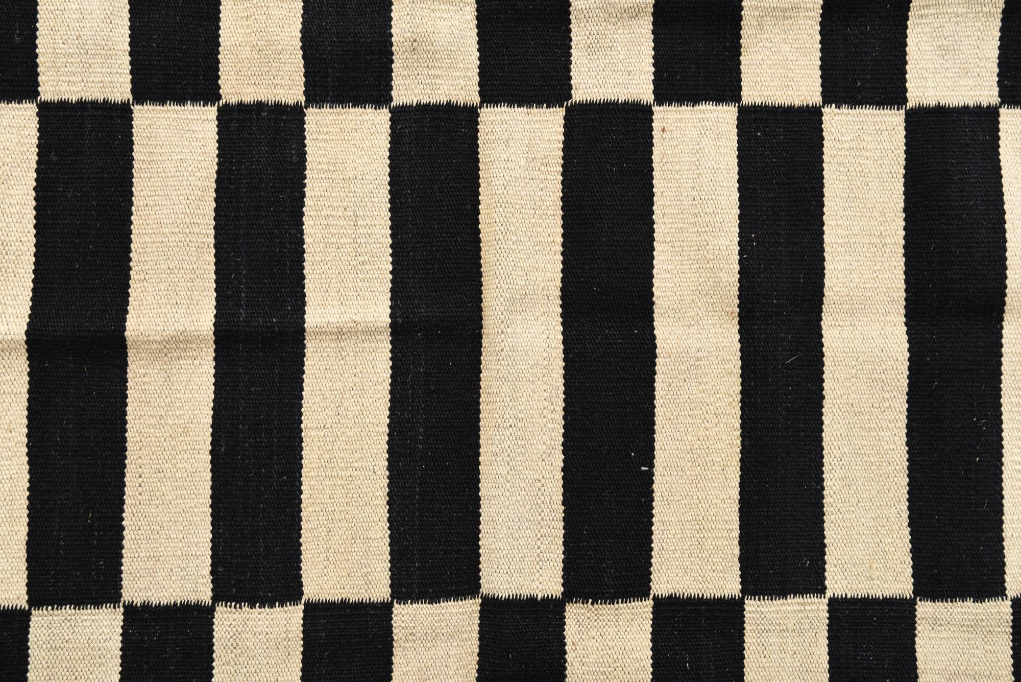 3' 4 x 4' 10 Hand Woven Kilim Modern Wool Rug