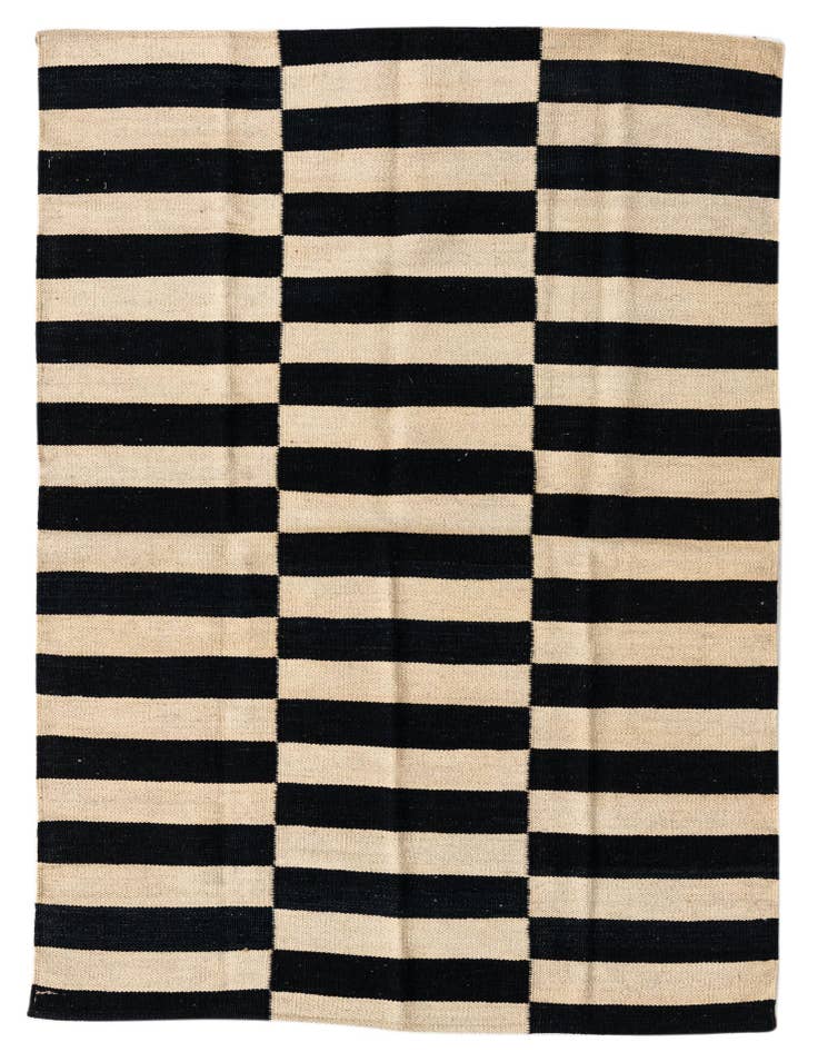Detail image of 3' 4 x 4' 10 Hand Woven Kilim Modern Wool Rug