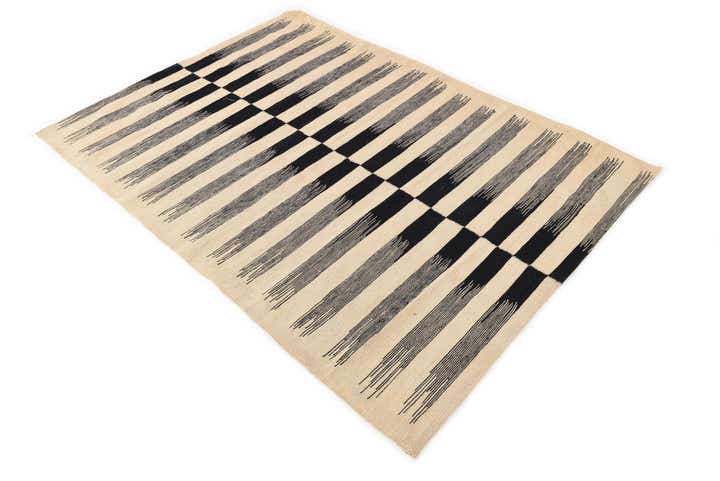 4' 2 x 6' Hand Woven Kilim Modern Wool Rug