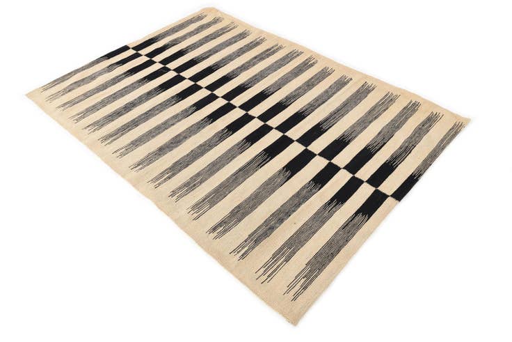 Detail image of 4' 2 x 6' Hand Woven Kilim Modern Wool Rug