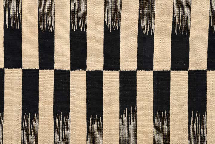 4' 2 x 6' Hand Woven Kilim Modern Wool Rug