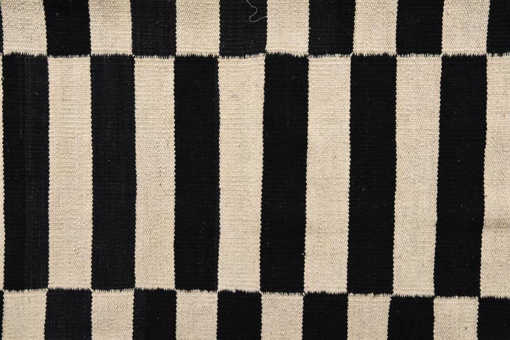 Detail image of 3' 4 x 4' 8 Hand Woven Kilim Modern Wool Rug