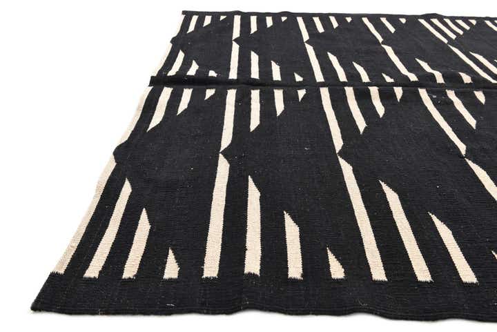 5' 3 x 6' 4 Hand Woven Kilim Modern Wool Rug