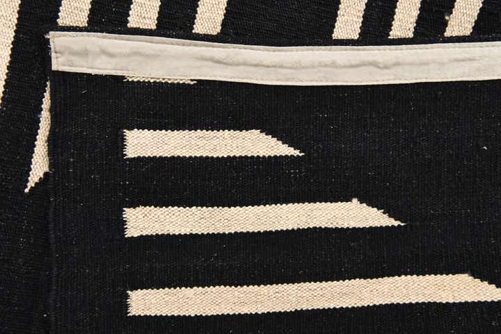 5' 3 x 6' 4 Hand Woven Kilim Modern Wool Rug
