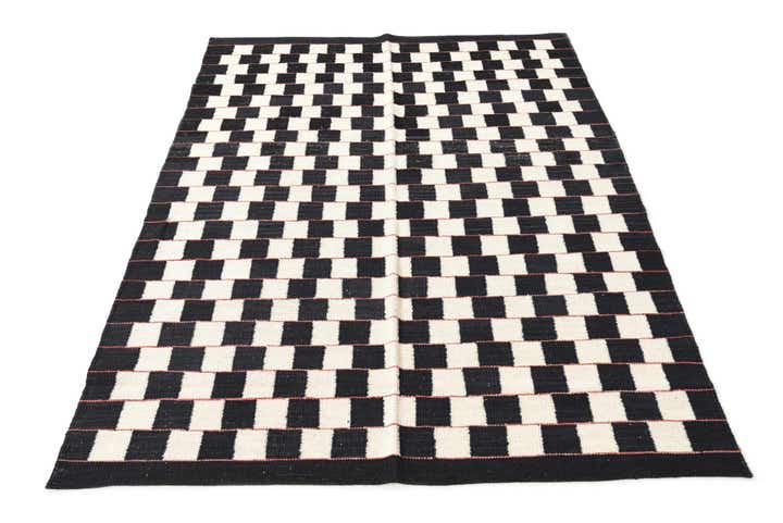 4' 5 x 6' Hand Woven Kilim Modern Wool Rug