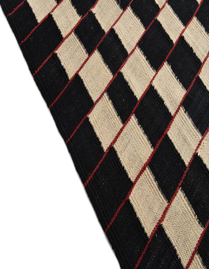 Detail image of 6' 9 x 9' 5  Hand Woven Kilim Modern Wool Rug