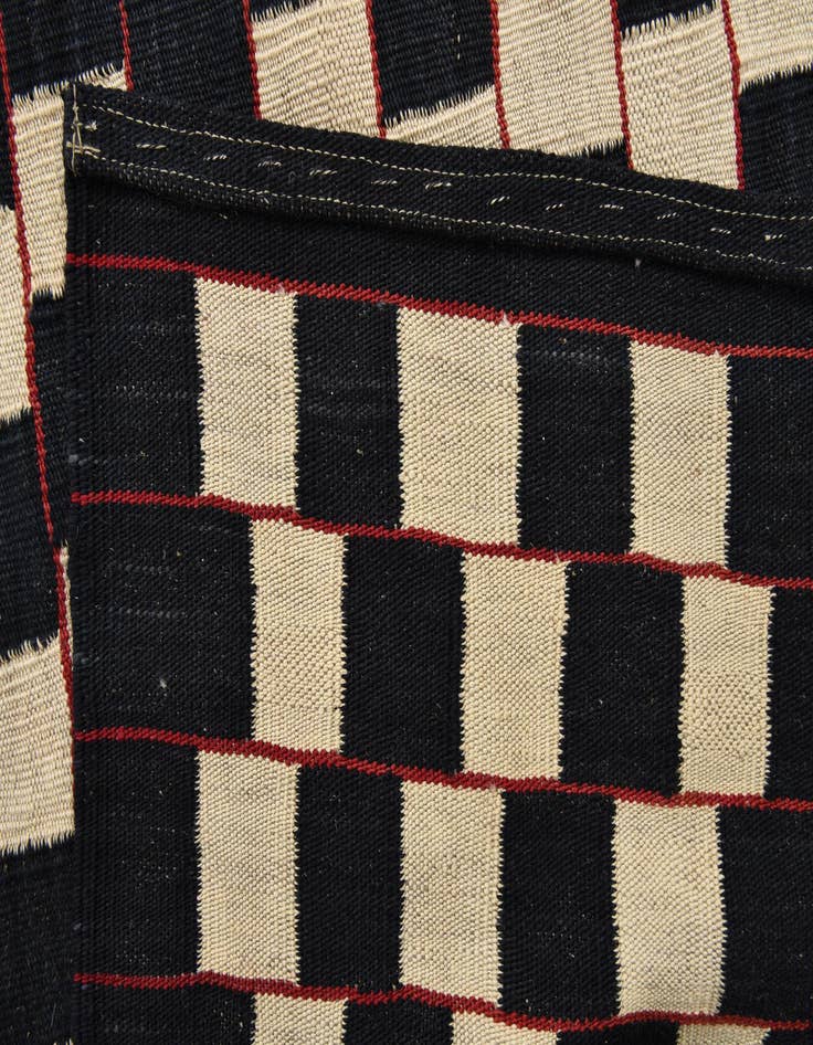 Detail image of 6' 9 x 9' 5  Hand Woven Kilim Modern Wool Rug