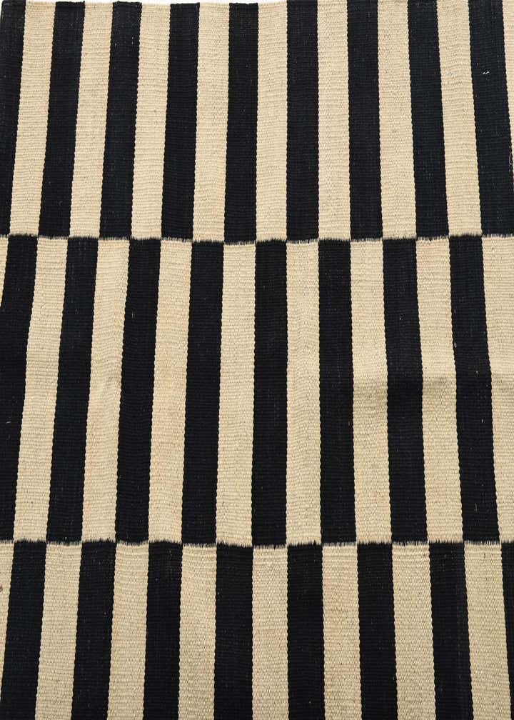 2' 7 x 4' Hand Woven Kilim Modern Wool Rug