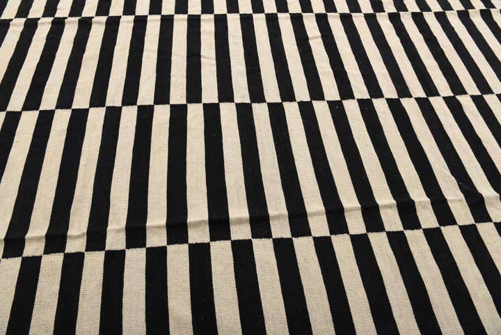 8' 1 x 11' Hand Woven Kilim Modern Wool Rug