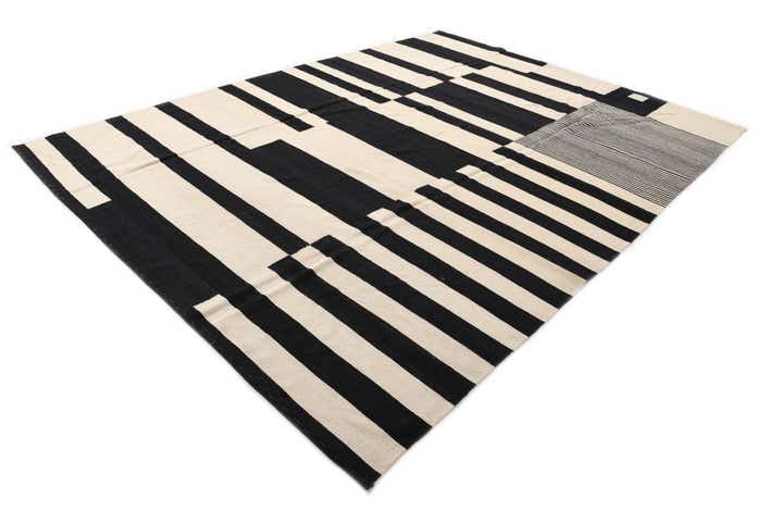 8' 5 x 11' 2 Hand Woven Kilim Modern Wool Rug