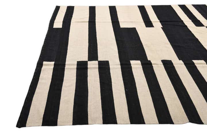 8' 5 x 11' 2 Hand Woven Kilim Modern Wool Rug
