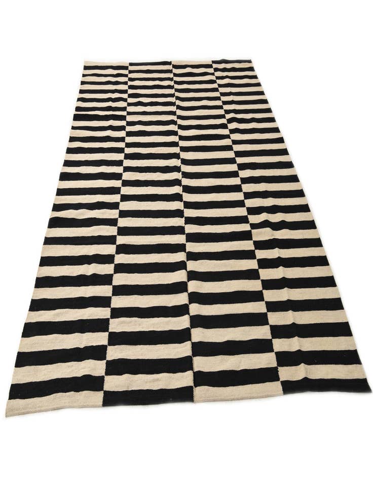 Detail image of 6' 7 x 9' 5  Hand Woven Kilim Modern Wool Rug