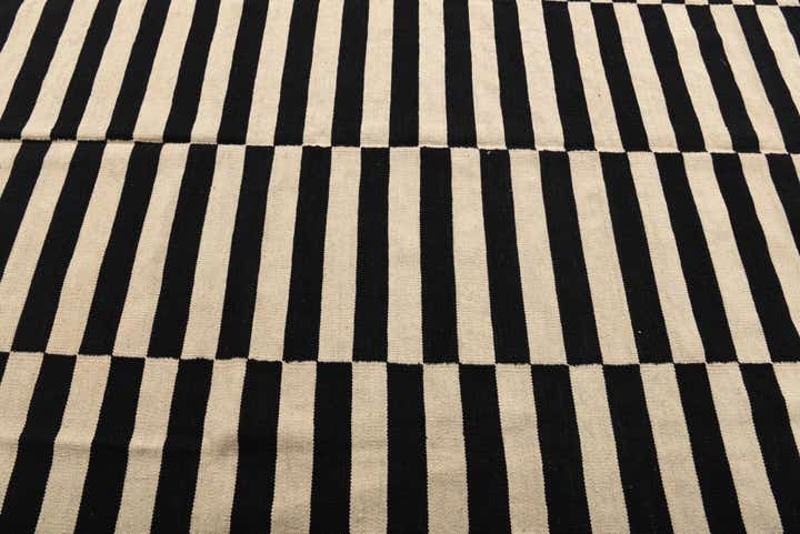 200cm x 285cm Hand Woven Kilim Modern Wool Rug
