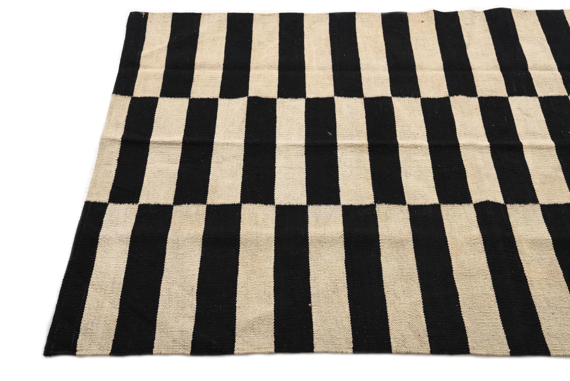 3' 3 x 5' Hand Woven Kilim Modern Wool Rug