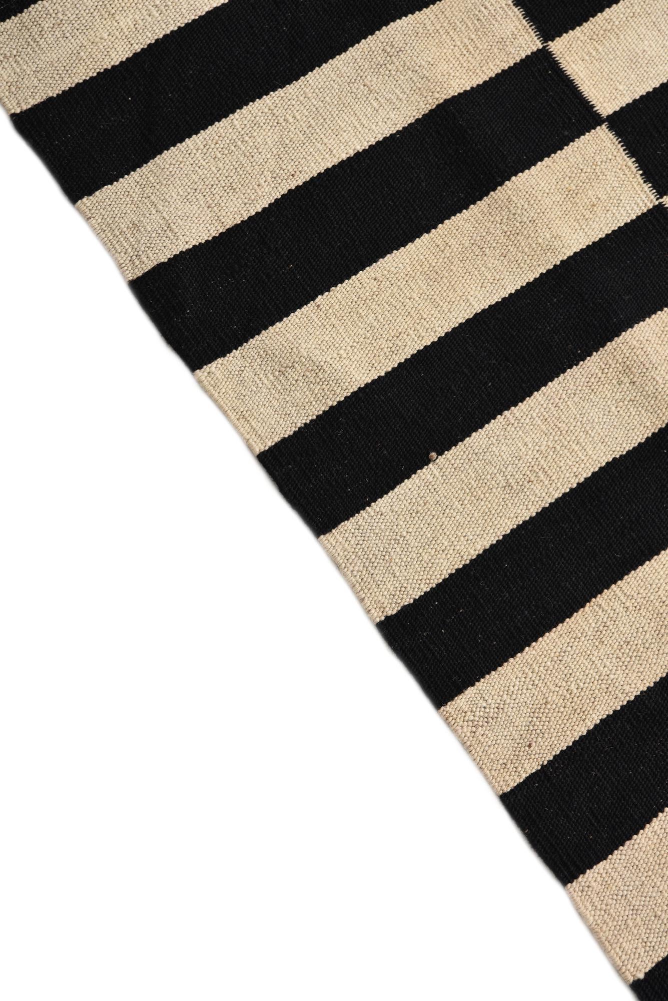 3' 3 x 5' Hand Woven Kilim Modern Wool Rug
