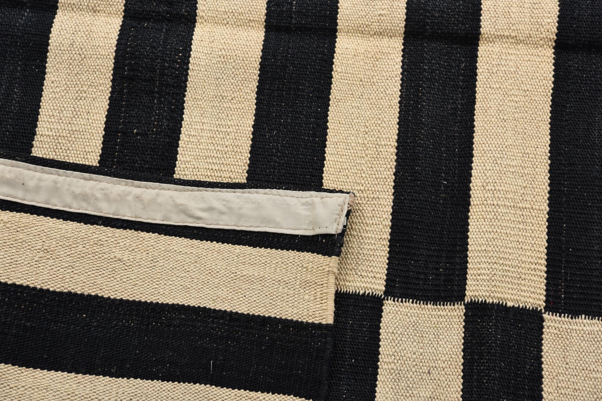 4' 2 x 5' 10 Hand Woven Kilim Modern Wool Rug