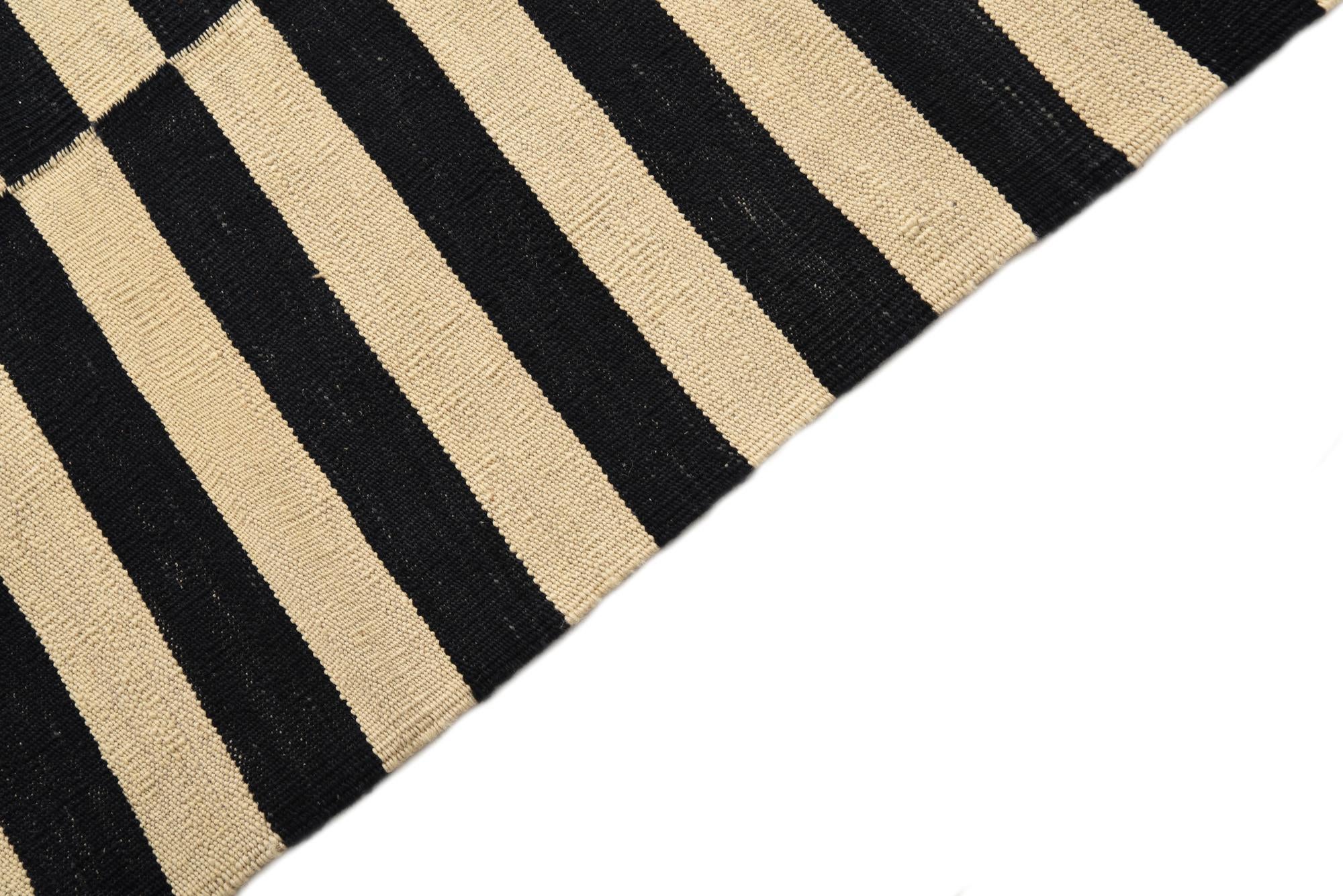 4' 3 x 5' 10 Hand Woven Kilim Modern Wool Rug