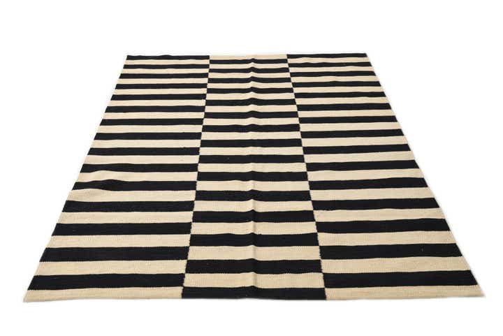 4' 2 x 6' Hand Woven Kilim Modern Wool Rug