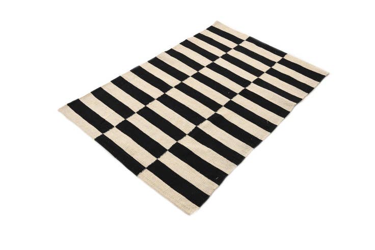 Detail image of 2' 8 x 3' 11 Hand Woven Kilim Modern Wool Rug