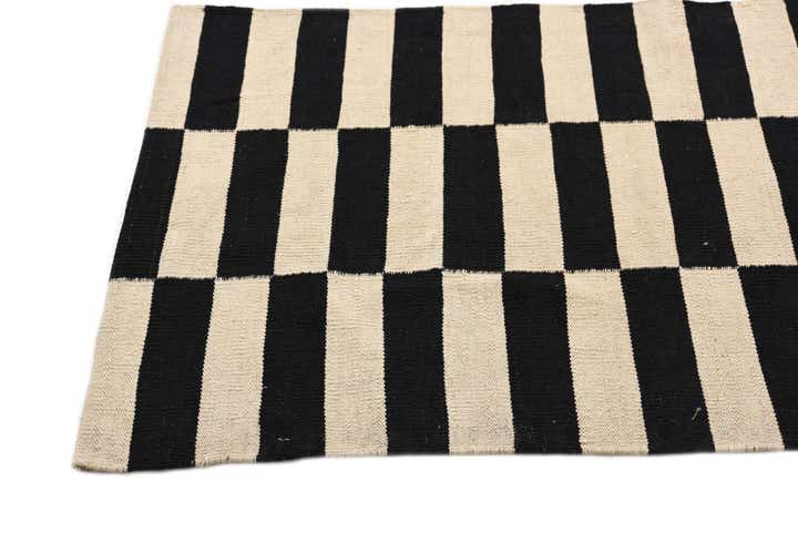 2' 8 x 3' 11 Hand Woven Kilim Modern Wool Rug
