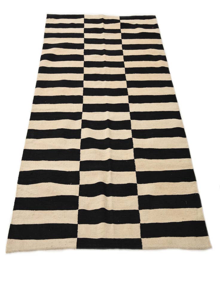 Detail image of 4' 3 x 6'  Hand Woven Kilim Modern Wool Rug