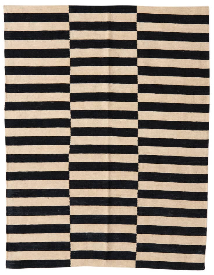 Detail image of 4' 3 x 6' Hand Woven Kilim Modern Wool Rug