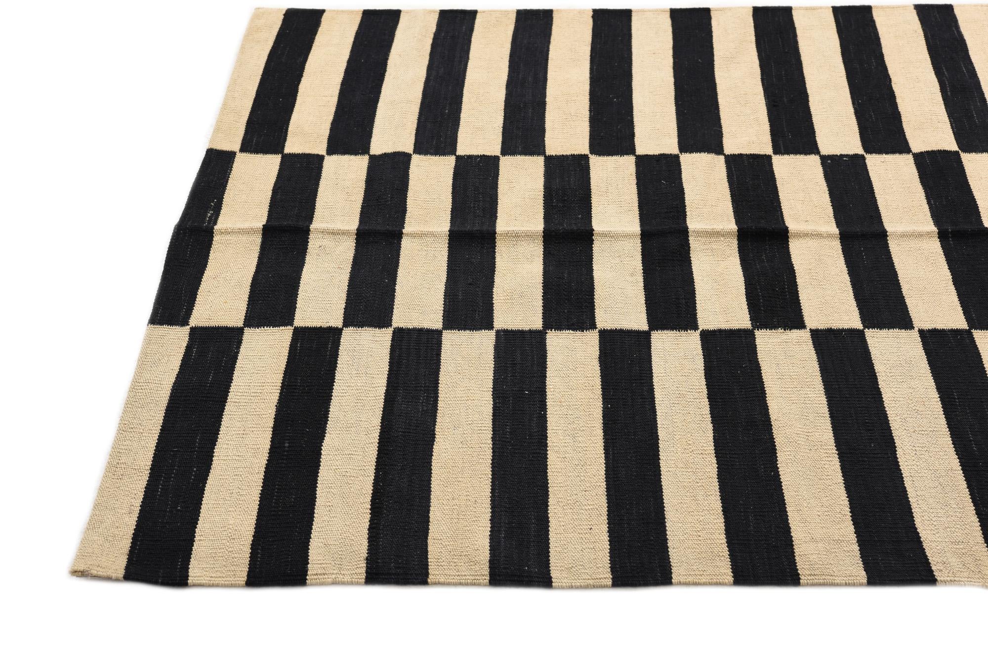 4' 2 x 5' 9 Hand Woven Kilim Modern Wool Rug