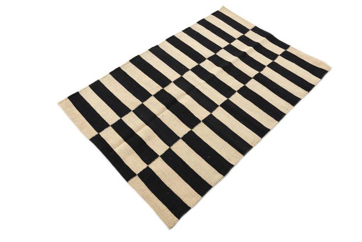 Detail image of 2' 8 x 3' 10 Hand Woven Kilim Modern Wool Rug