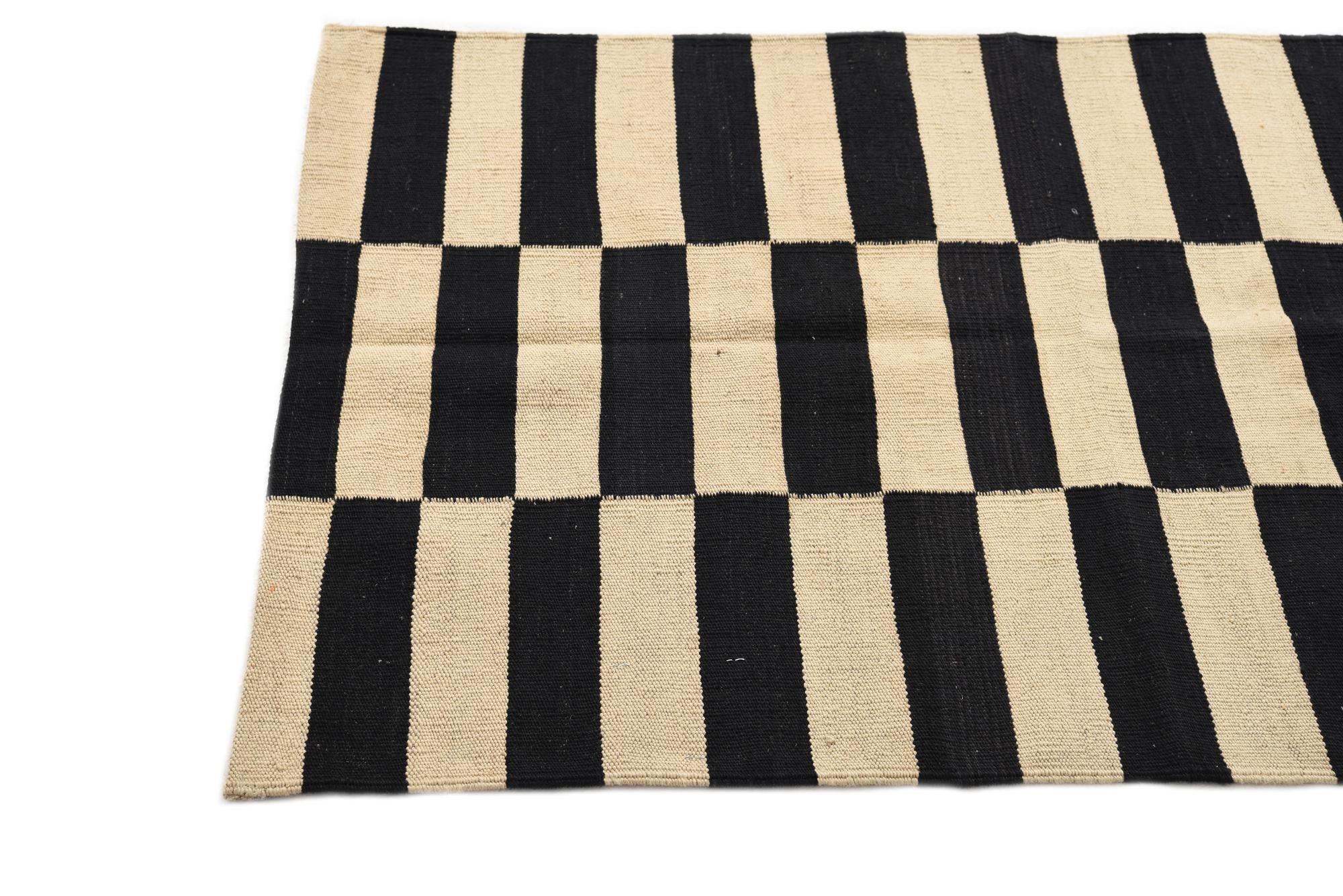 2' 8 x 3' 10 Hand Woven Kilim Modern Wool Rug