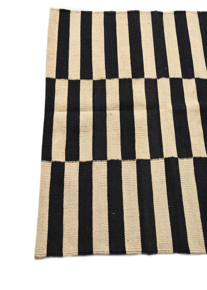 2' 8 x 3' 10 Hand Woven Kilim Modern Wool Rug