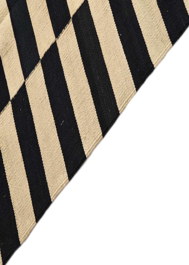 2' 8 x 3' 10 Hand Woven Kilim Modern Wool Rug