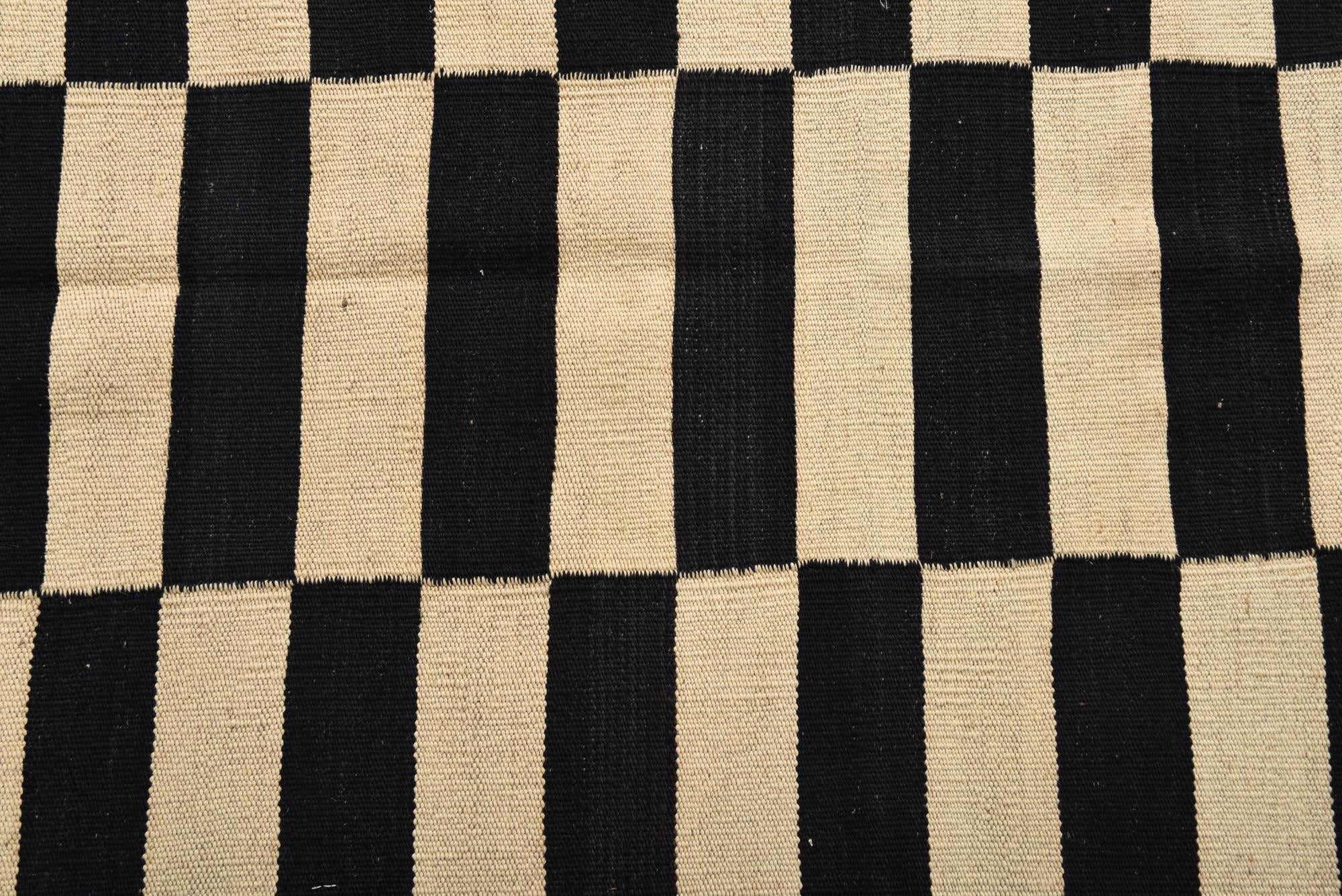 2' 8 x 3' 10 Hand Woven Kilim Modern Wool Rug