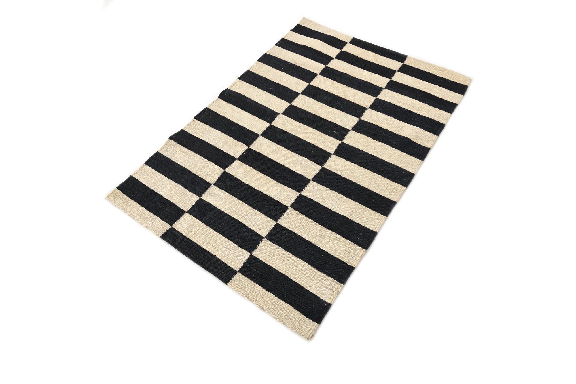 2' 8 x 3' 11 Hand Woven Kilim Modern Wool Rug
