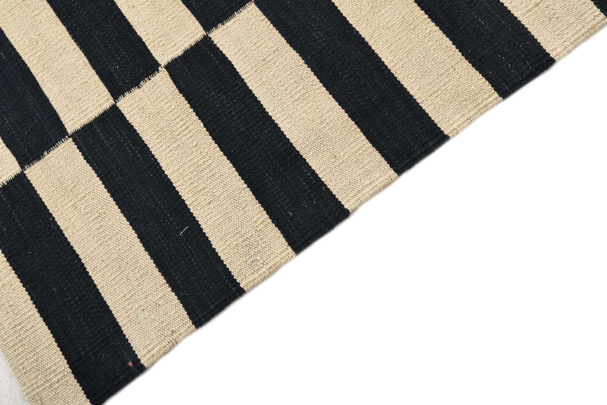2' 8 x 3' 11 Hand Woven Kilim Modern Wool Rug